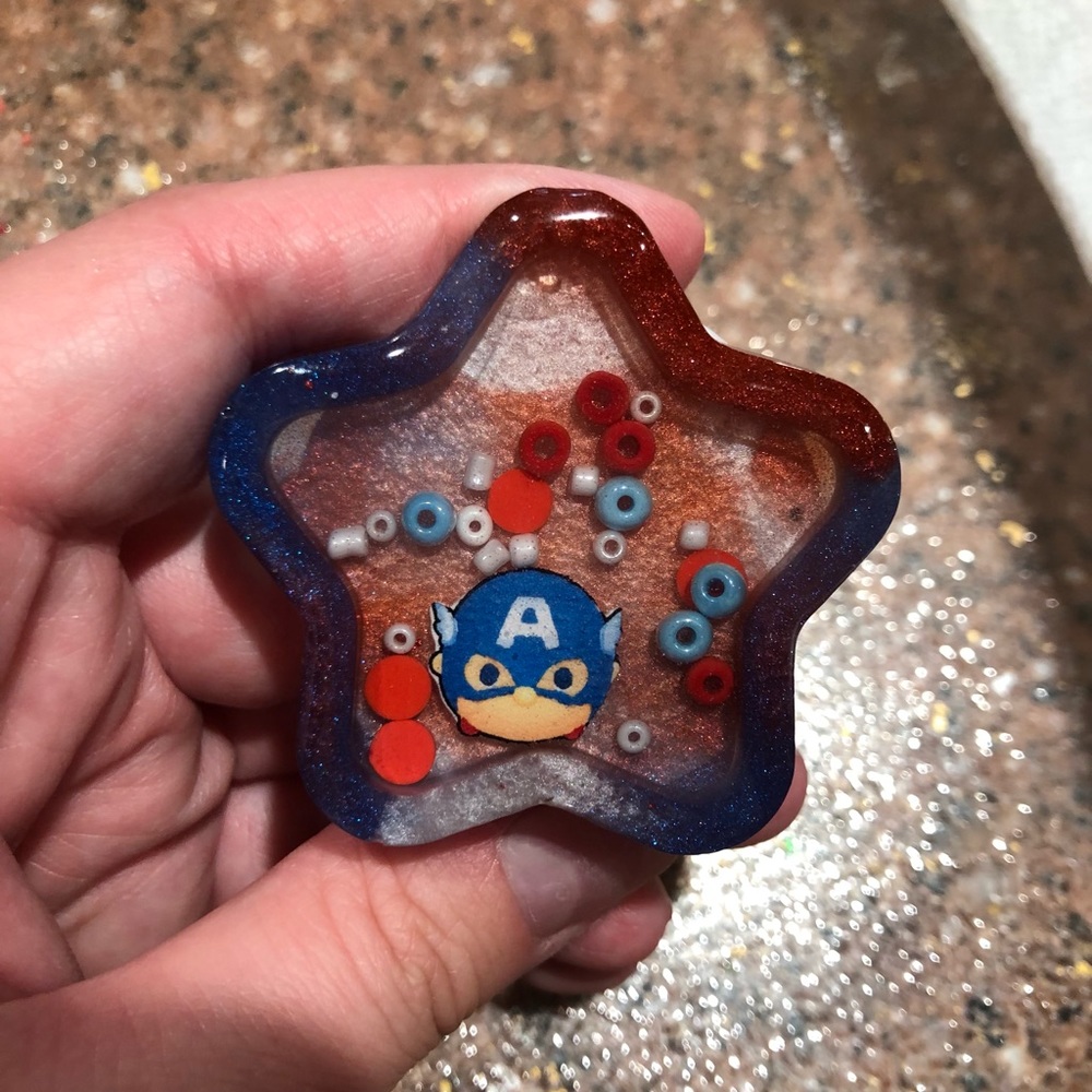 Marvel captain America phone grip fidget toy gift